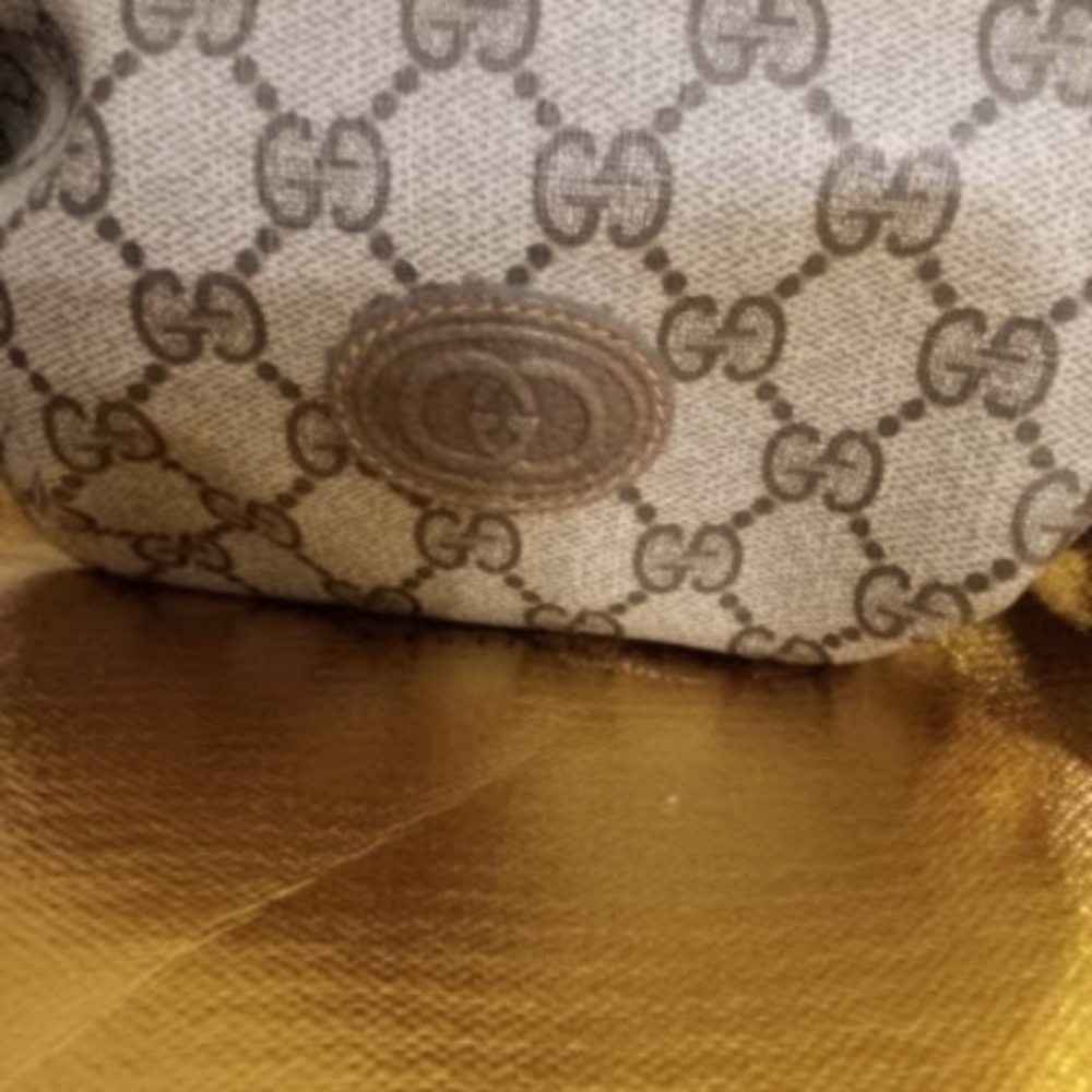 GUCCI VINTAGE AUTHENTIC BAG